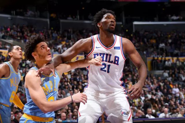 NBA对恩比德比赛参与情况展开调查，聚焦争议与真相探寻