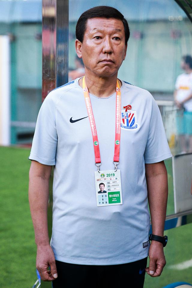 申花旧将曹秉局加盟印尼教练组，步骤指南与职场转型揭秘
