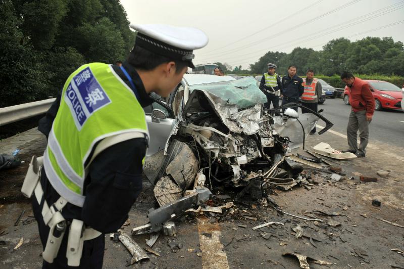 警方通报老头乐高速逆行事件，安全意识缺失引发悲剧，监管措施必要性凸显