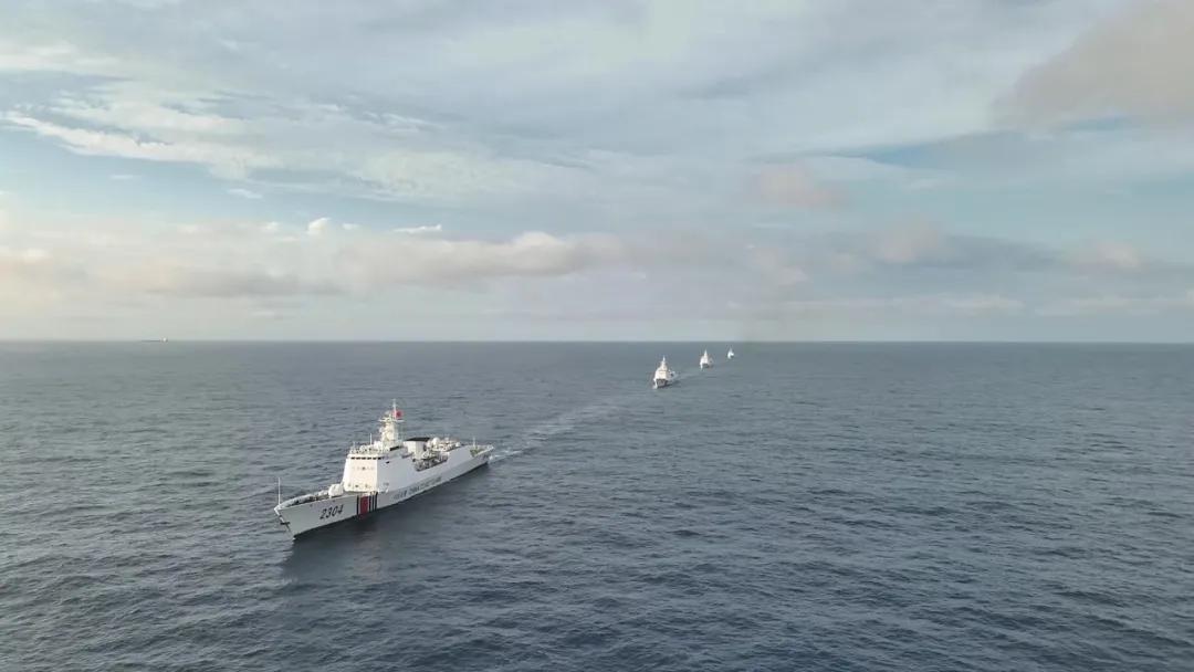 中国海警首次环台岛巡航，蓝色之旅寻求内心平静
