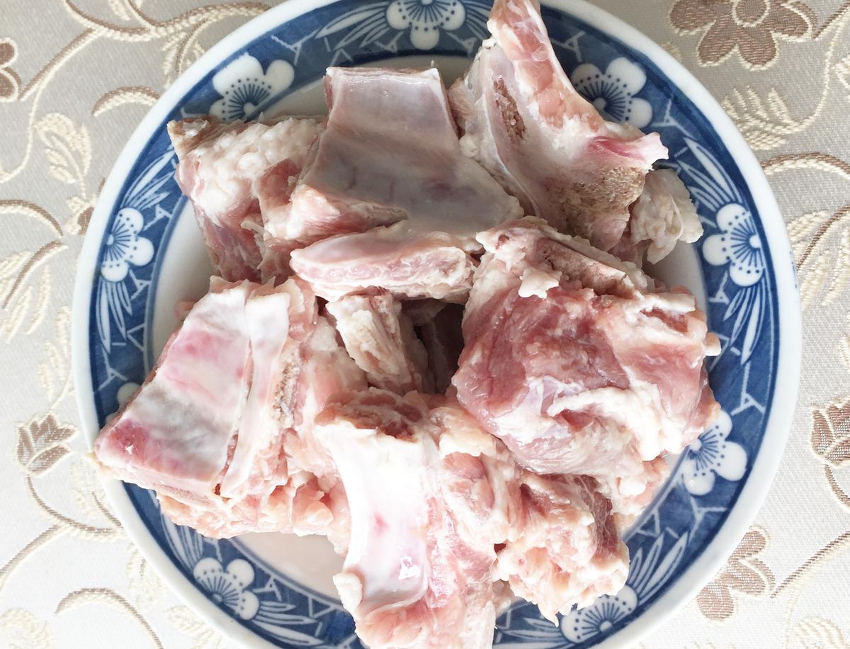 最新正宗排骨做法，风靡时代的佳肴