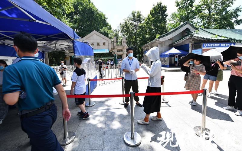 全国疫情最新动态实时更新，春暖花开时，疫情防控不松懈