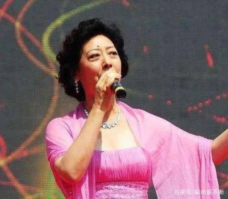 演员陈烨近照，岁月静好，风华依旧的魅力不减当年