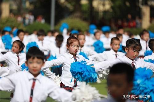最新音乐精选集，音符中的成长与自信力量汇聚