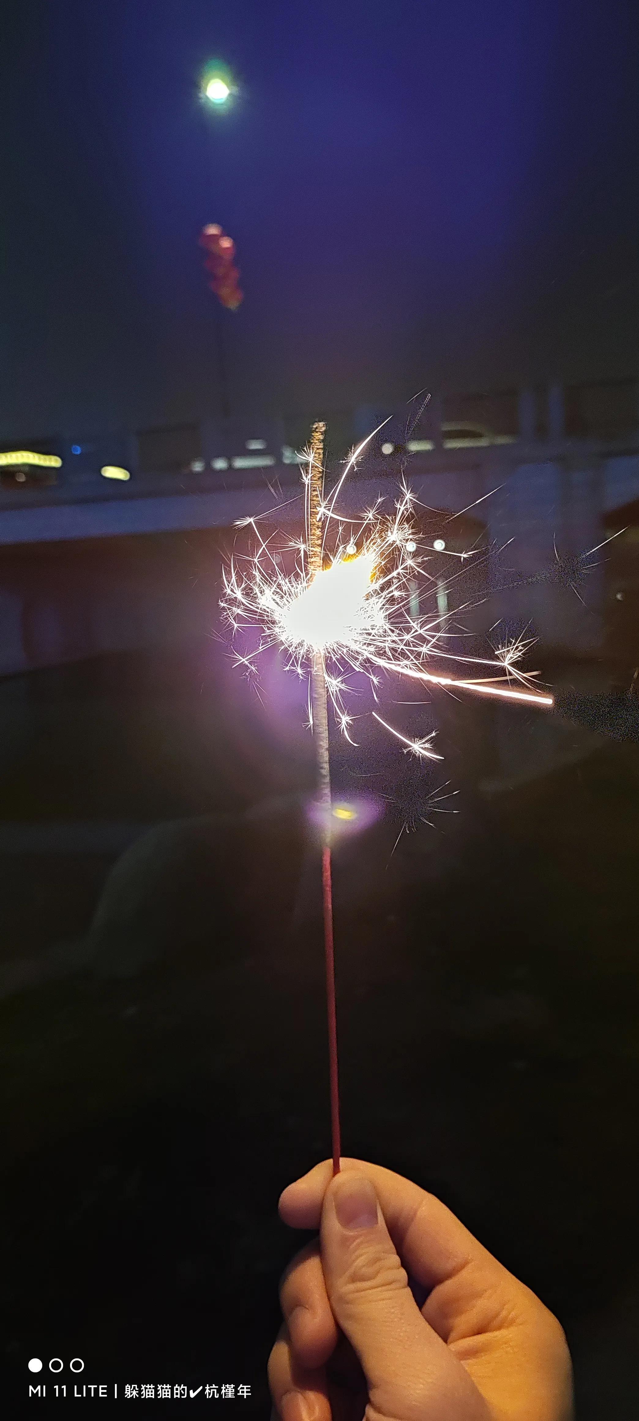 汉姓明星的星光日常，温暖与光芒的交织