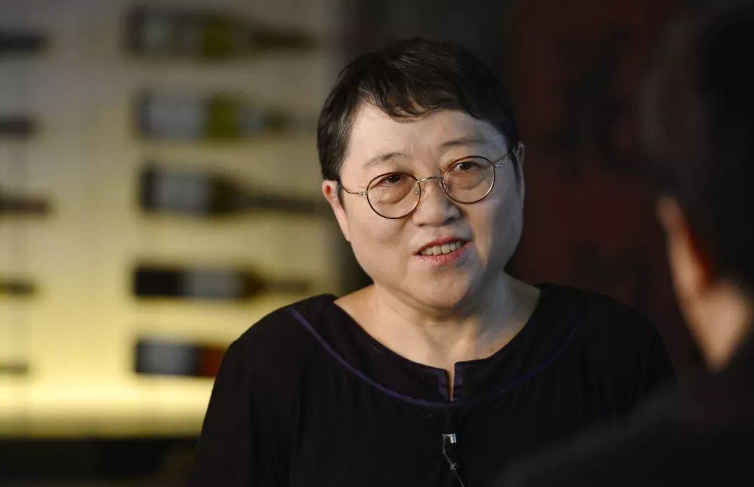 最新同性话题观点论述，深度探讨与论述