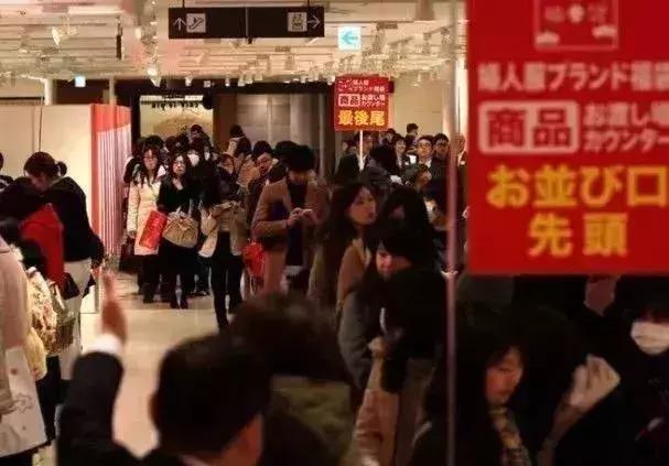 日元的最新奇遇，购物之旅的欢笑与感动