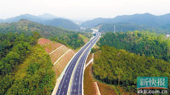 宣会高速公路最新动态，启程自然美景之旅，探寻内心宁静的旅程