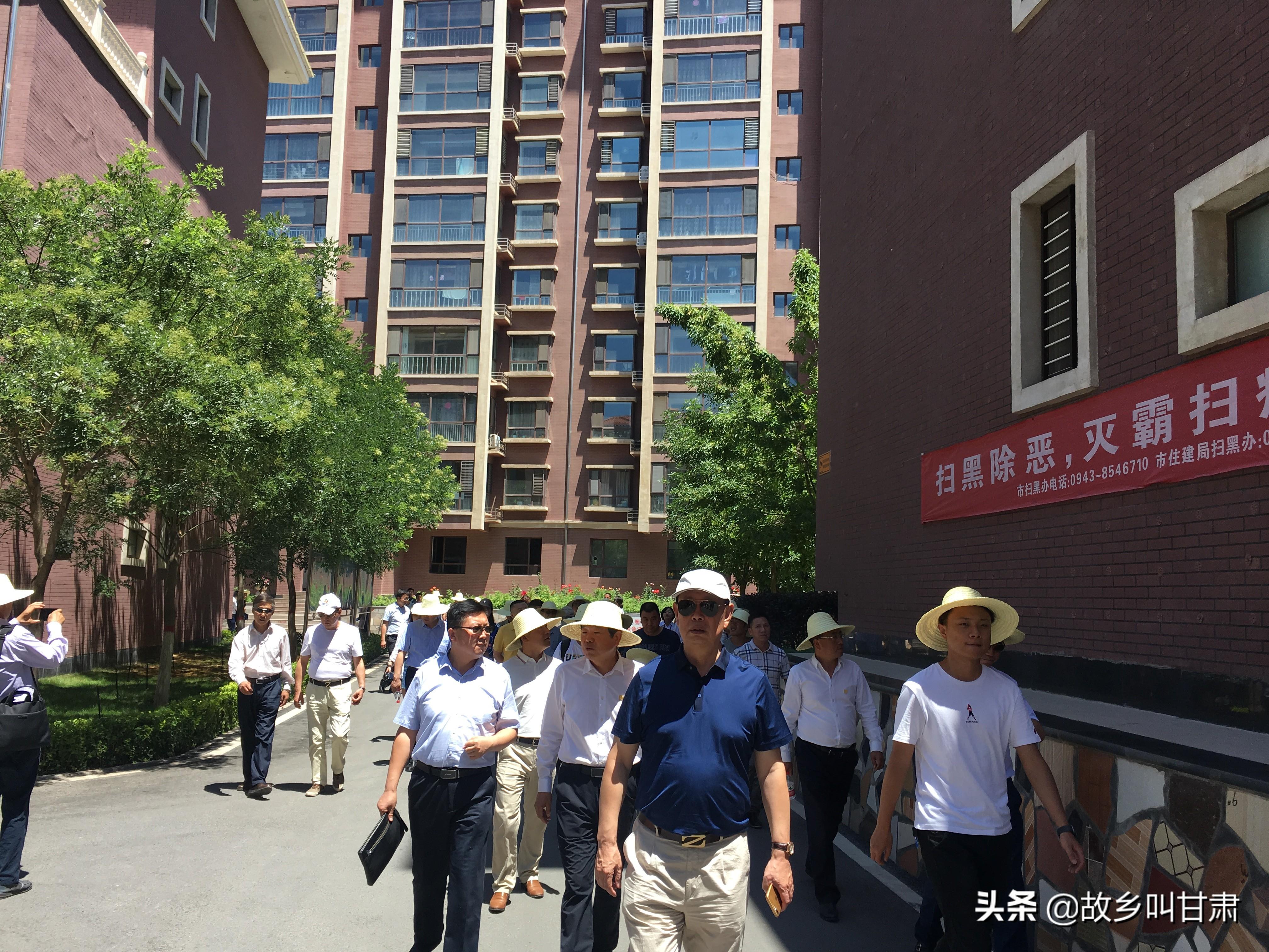 广州养老院最新招聘，与大自然共舞，寻找心灵的桃花源